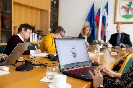OBČINA PIVKA TISKOVNA KONFERENCA 25.4.2023 - Valter Leban-8603
